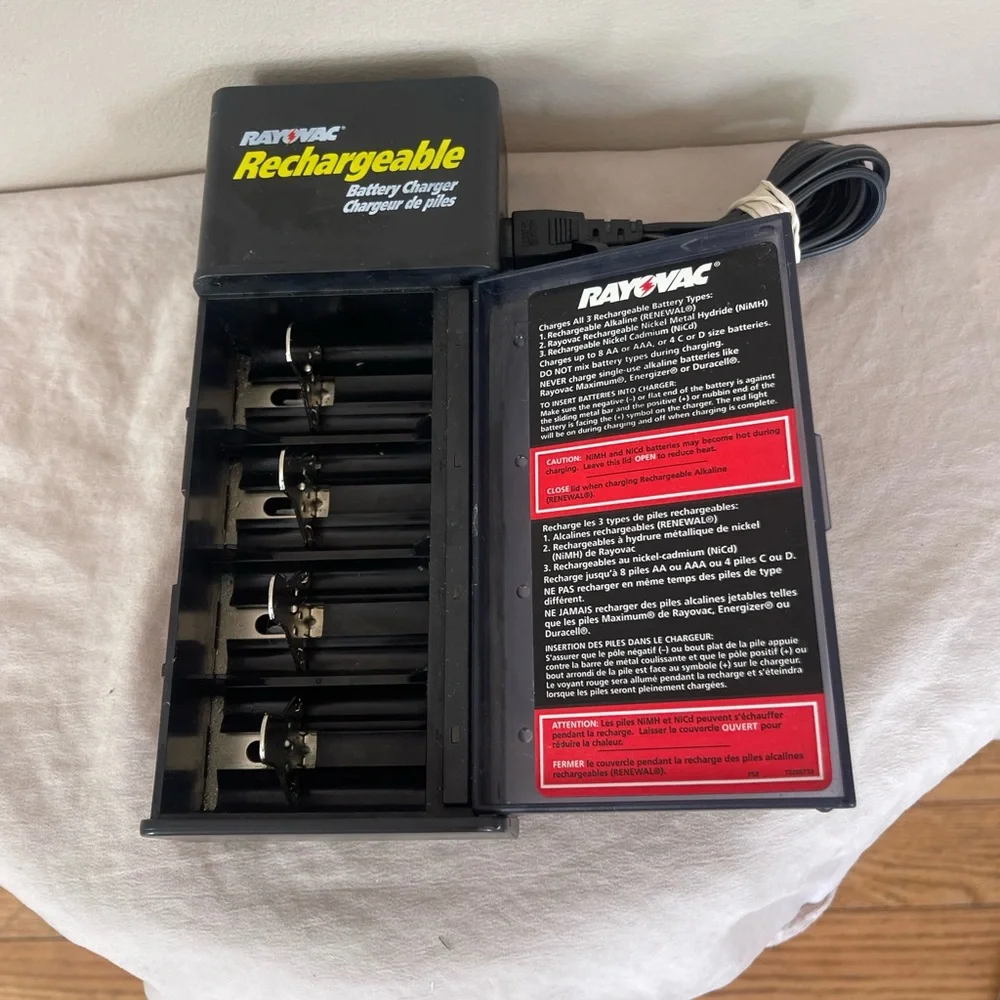 Rayovac Rechargeable Battery Charger PS3 Multi Size Batteries AA AAA C D 9V